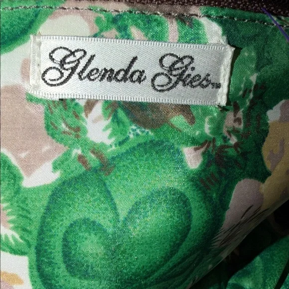 Glenda Gies Chic Black Floral Clutch - Picture 11 of 11